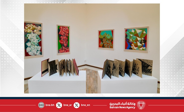 مركز الفنون يدشن المعرض الشخصي للدكتور وليد قانوش